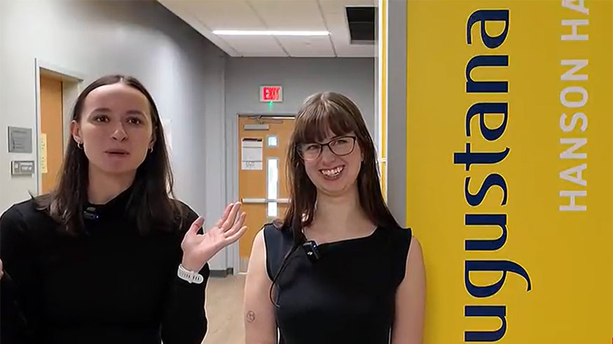 Gianna Zampogna ’26 and Jordyn Van Santen ’26