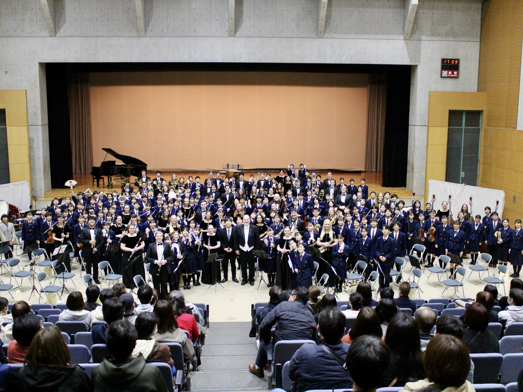 Augustana Symphonic Band in Japan