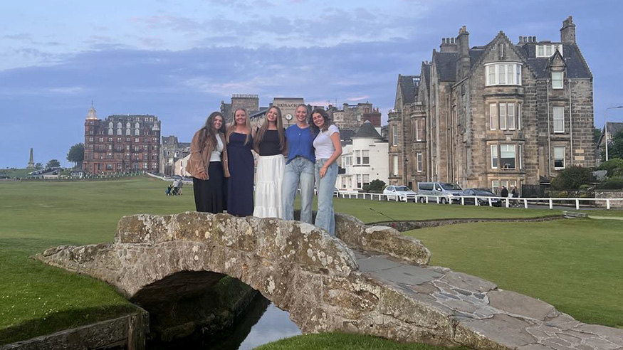 Swilcan Bridge at St. Andrews