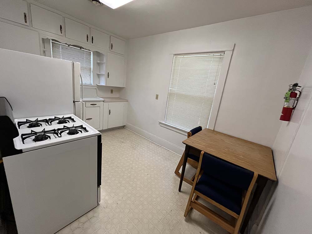 Gustav B kitchen and dining room