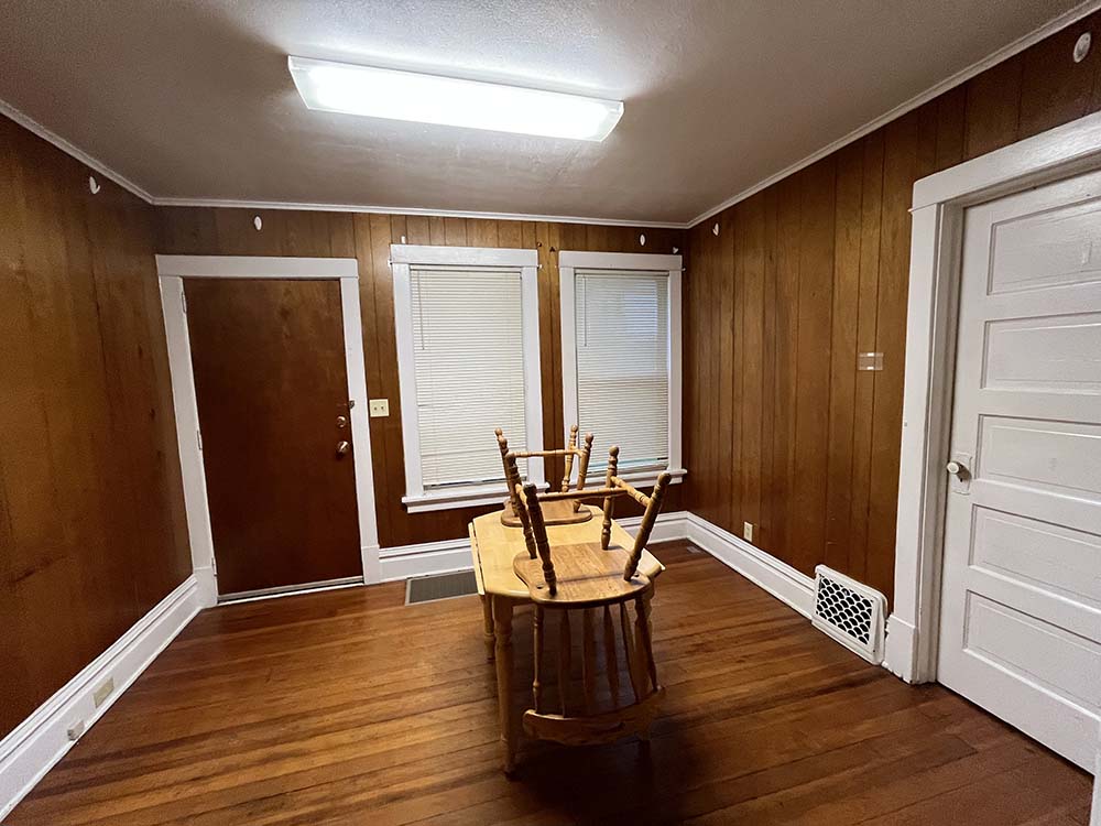 Loki A, dining room