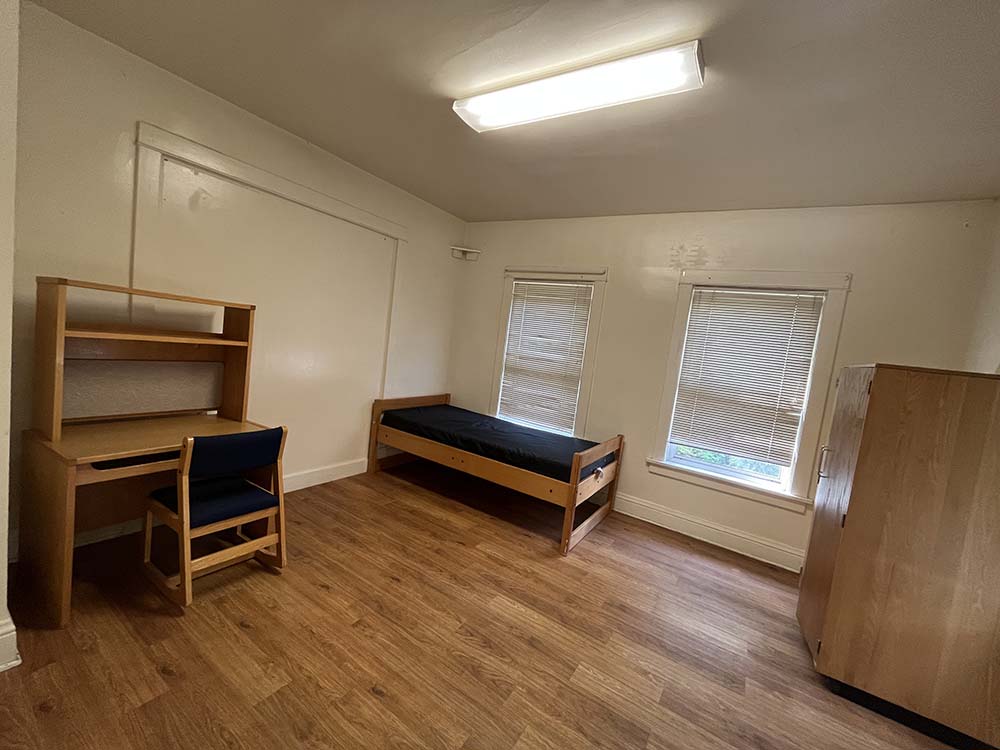 Nobel bedroom 1
