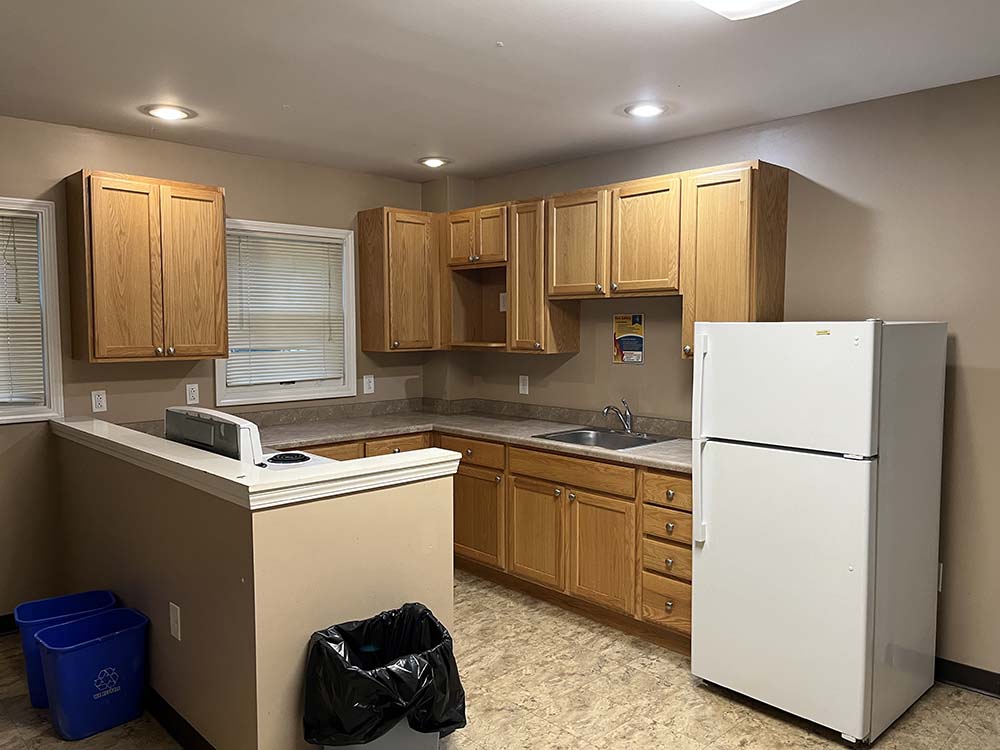 Zander kitchen