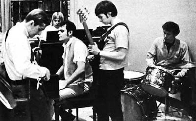 Band photo from the March 5, 1969, Observer. Members are Jerry Smith on guitar, Nick Thornblade on organ, Tom Robin Harris on piano, Gary Anderson on bass and Paul Kumblad on drums.