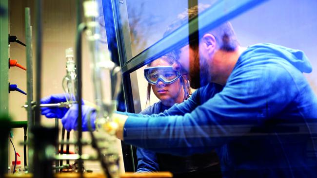 Faculty and student together in the lab