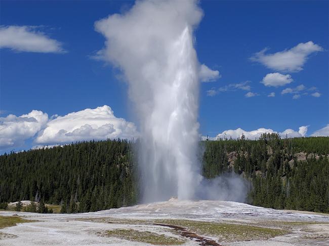 Old Faithful, Yellowstone park