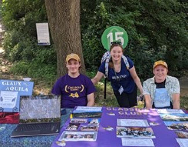 Henry Webb, Kellis Montgomery and Ezekiel Aurelius at the Collegia Classica table at the fall 2021 Student Activities Fair. 