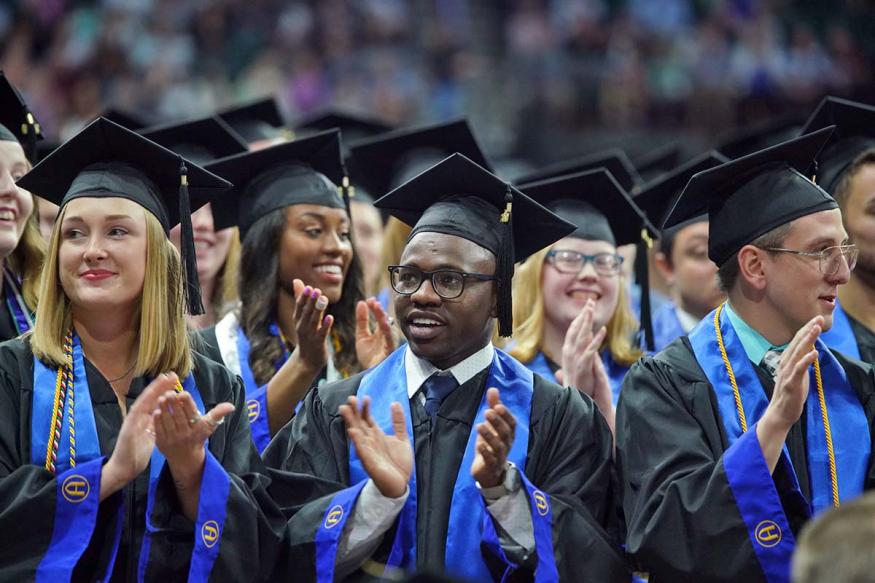 2019 augustana graduation