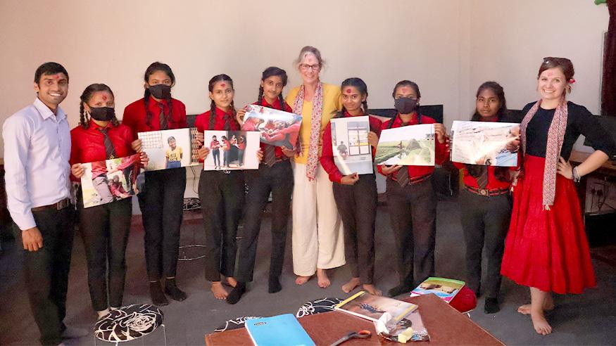 Dr. Carolyn Yaschur and Sarah Walton ’23 in Nepal
